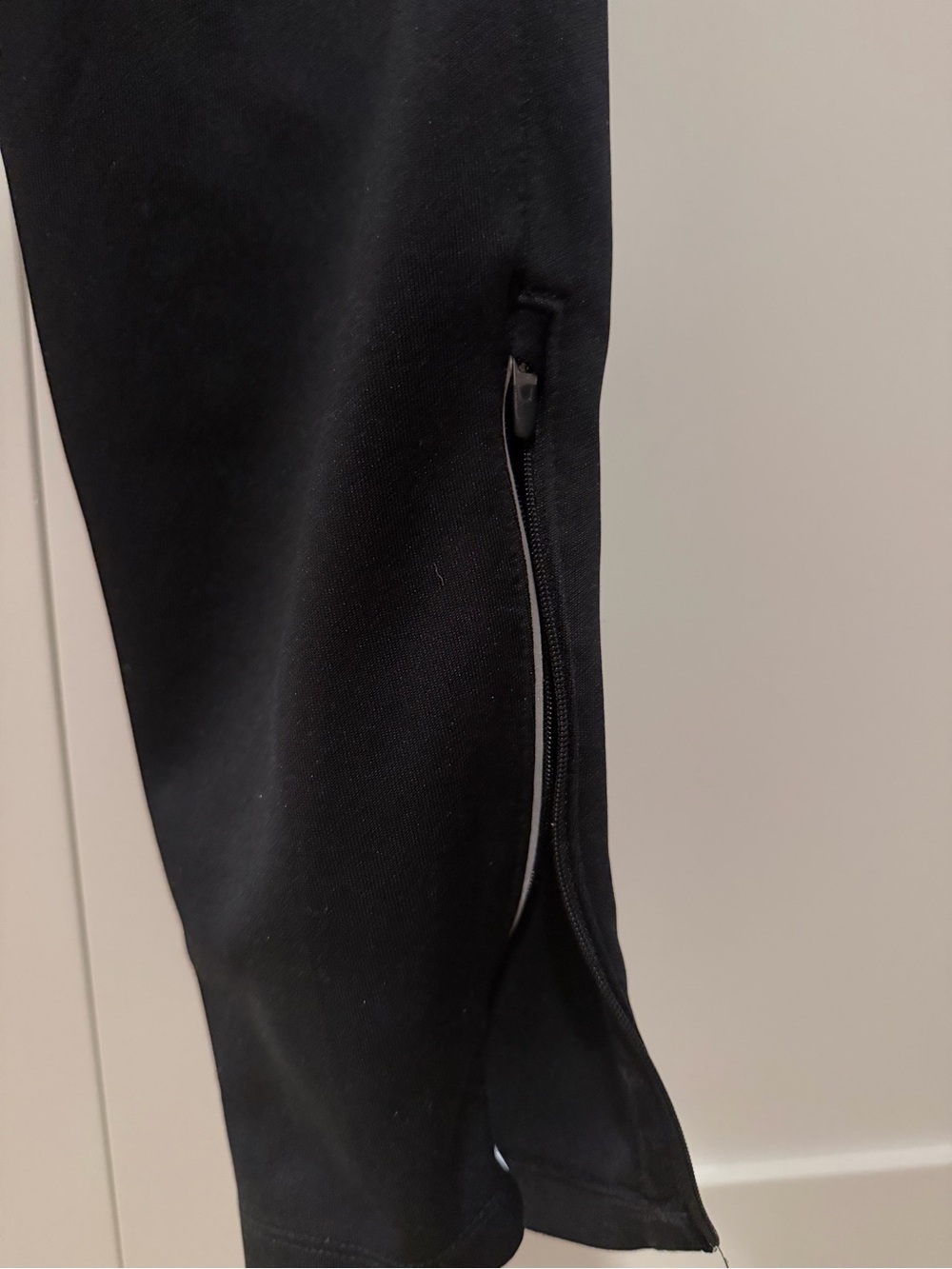 Nike Dri-FIT Black Joggers / Athletic Pants M - Picture 7 of 9